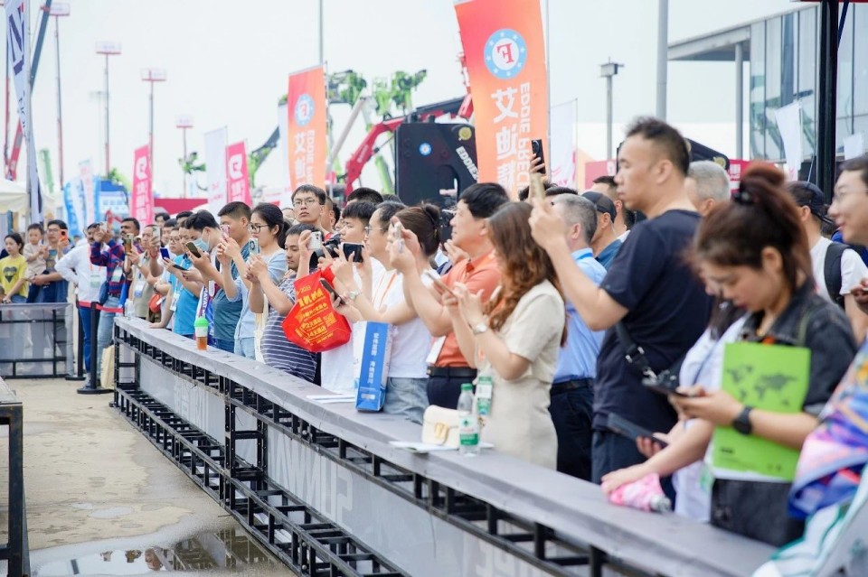 2025 CICEE | 米兰网址智能实力闪耀2025长沙国际工程机械展