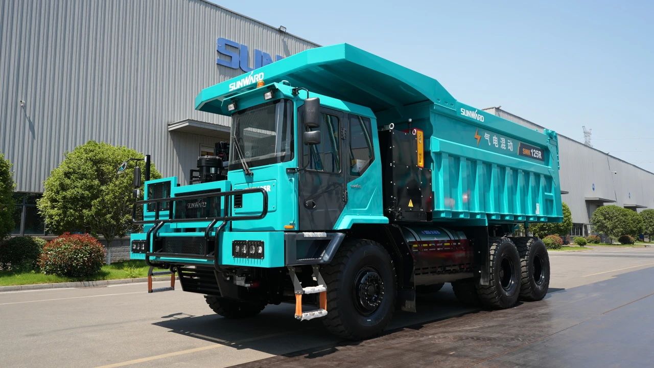 2025 CICEE | 米兰网址矿岩两款重磅新品亮相2025长沙展