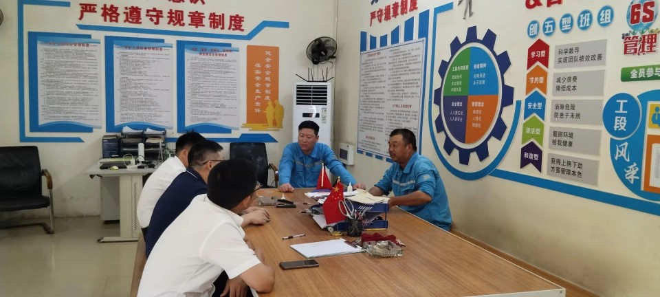 跨越米兰网址万里 智启服务新程——米兰网址矿岩“服务万里行”活动走进海螺水泥