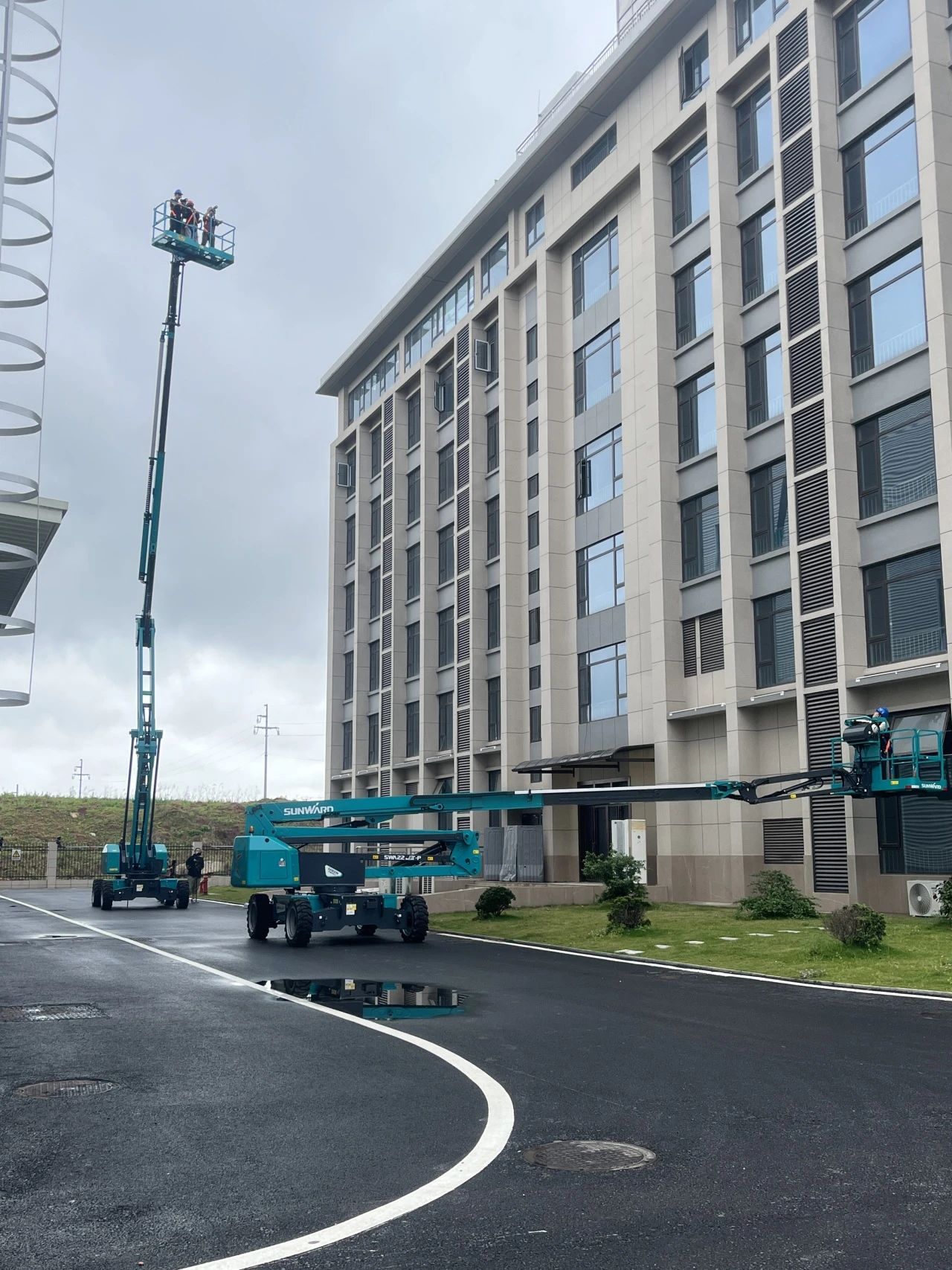 米兰网址智能高空机械亮相《开始推理吧3》,与明星共赴