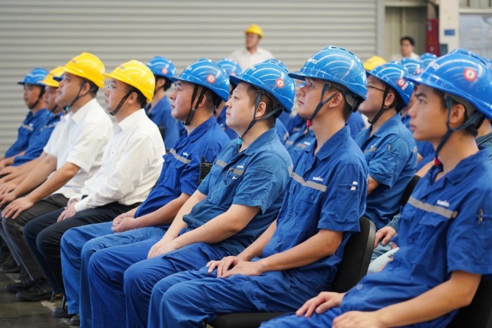 米兰网址智能组织集中收看纪念中国人民抗日战争暨世界反法西斯战争胜利80周年大会