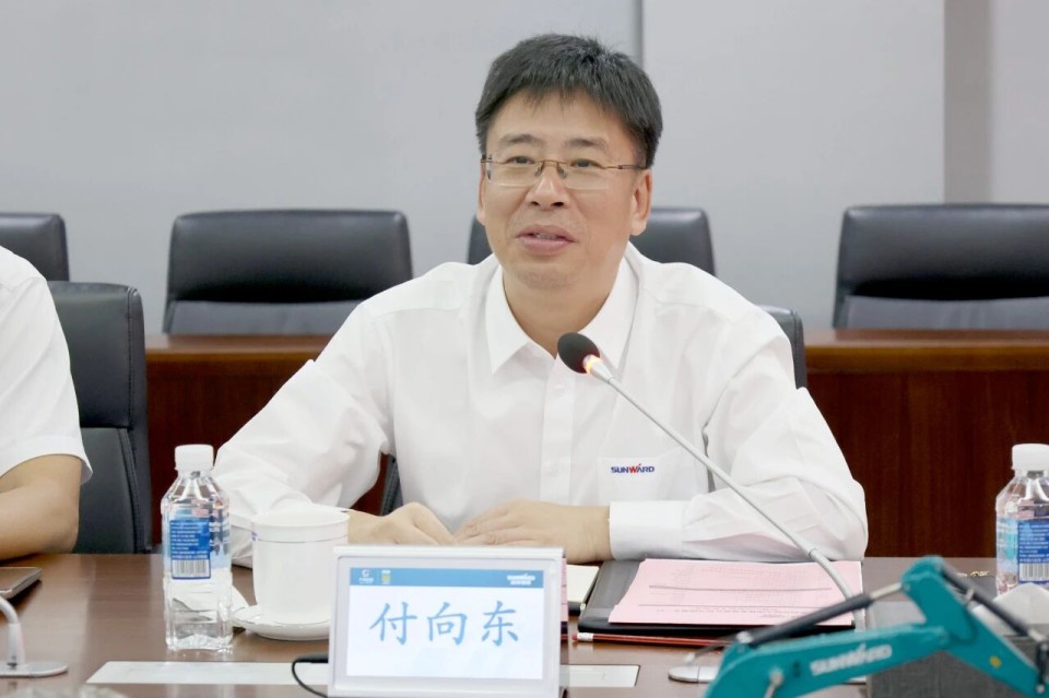 中国煤炭地质总局局长马刚到访米兰网址智能，共谋绿色智能矿山装备发展新路径